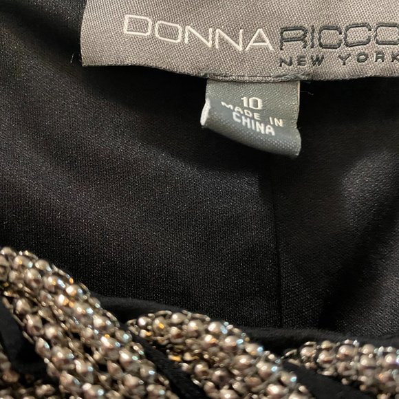 DONNA RICCO  BLACK PARTY DRESS WITH BRAIDED SILVER CHAIN NECKLINE SIZE 10 - Picture 5 of 8